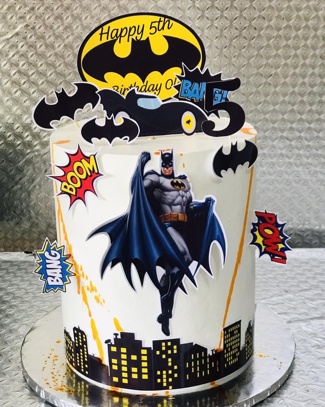 Buy Small Cake 6 "3 layers for KES 500.00 in Kenya. High quality products. Order now on WhatsApp! - Image 1